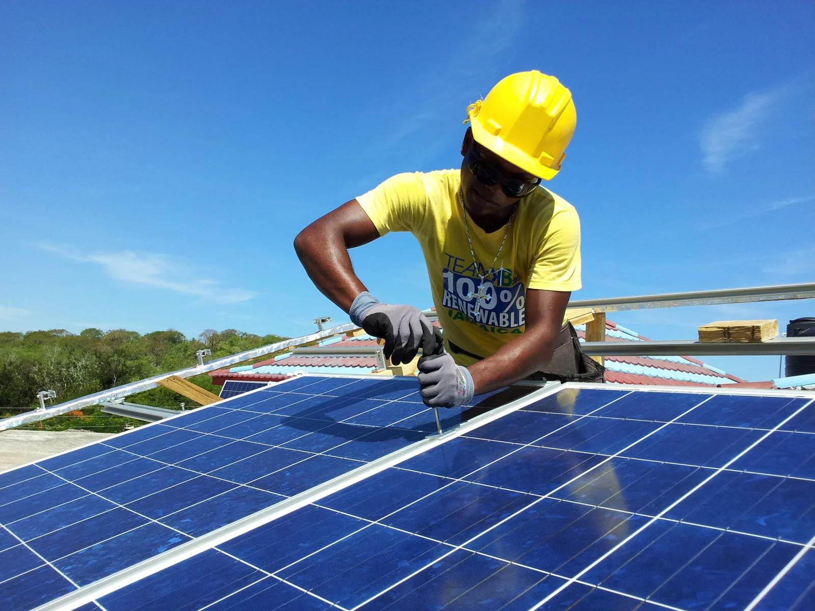 BlueFeeder solar installation